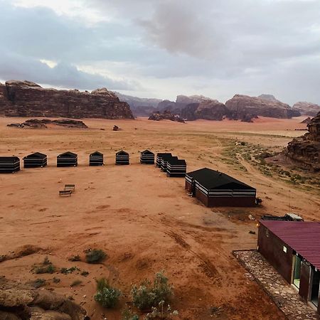 Wadi Rum Bedouin Heart Camp מראה חיצוני תמונה