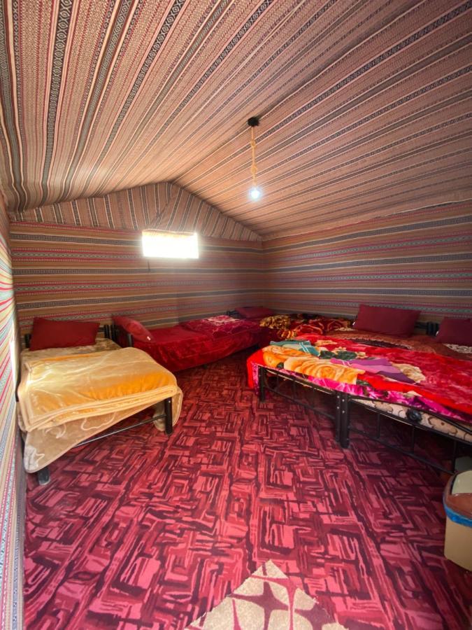 Wadi Rum Bedouin Heart Camp מראה חיצוני תמונה