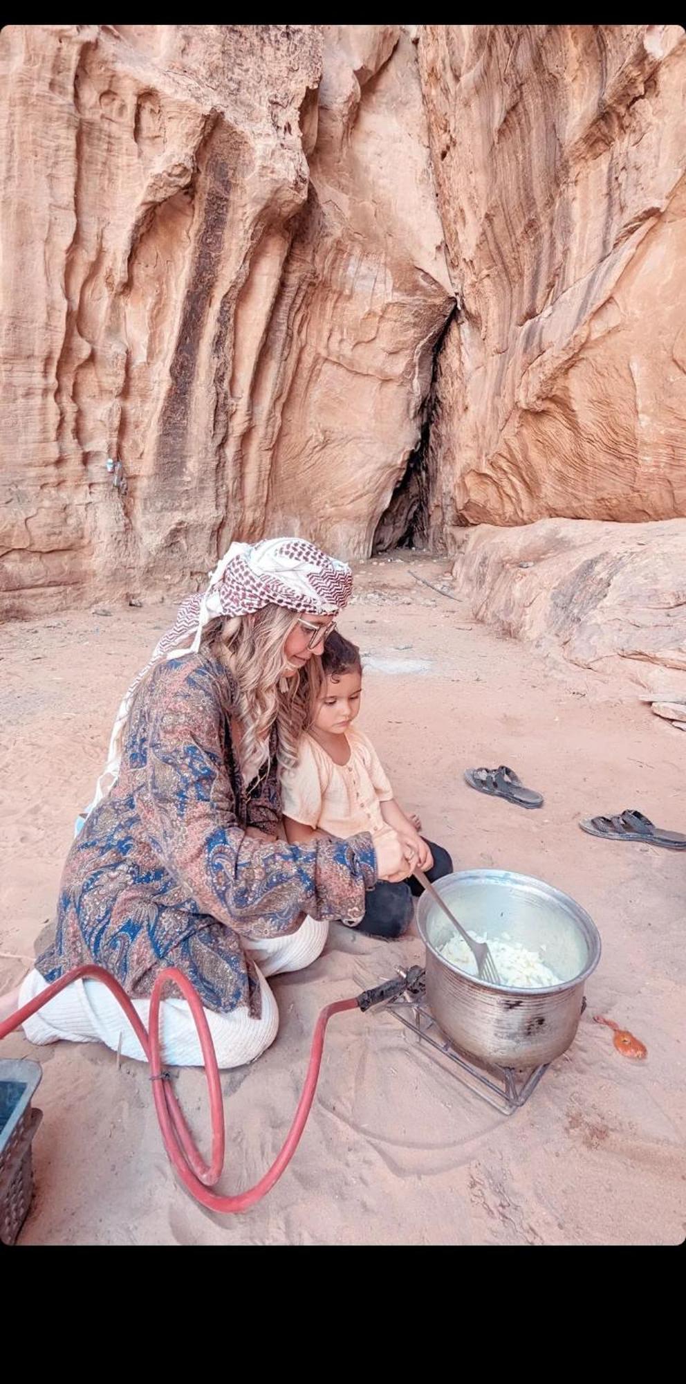 Wadi Rum Bedouin Heart Camp מראה חיצוני תמונה