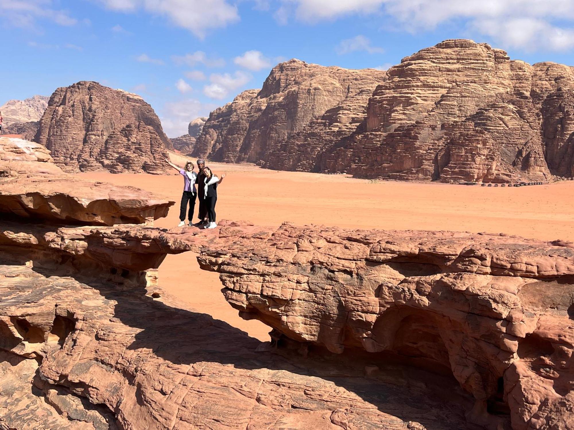 Wadi Rum Bedouin Heart Camp מראה חיצוני תמונה